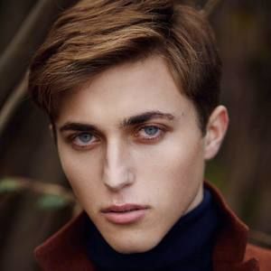 Meet your Posher, Alec